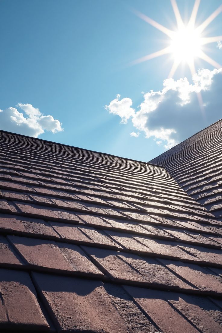 Roof damage under high heat from sun